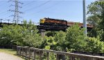 CVSR 6777 crosses Cascade Locks.